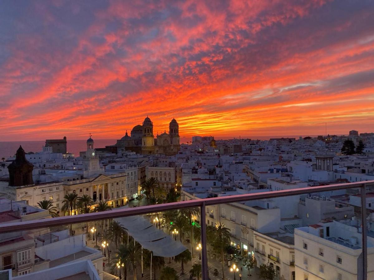 Skyline - Penthouse With 50M2 Private Terrace And Stunning Views Apartment Cádiz Exterior photo